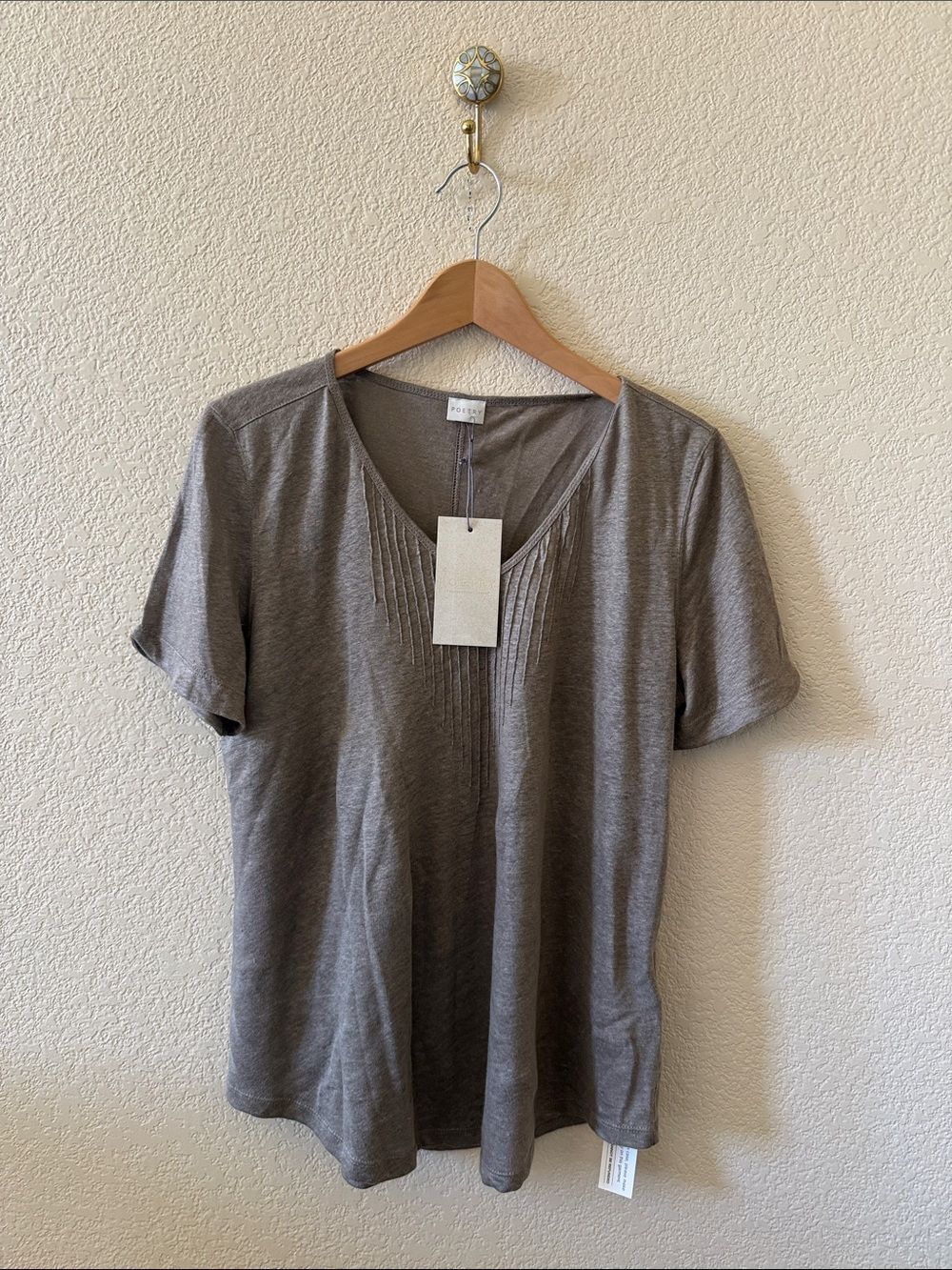 NWT Poetry Brown Mink V-Neck Pintuck 100% Linen Top US 10